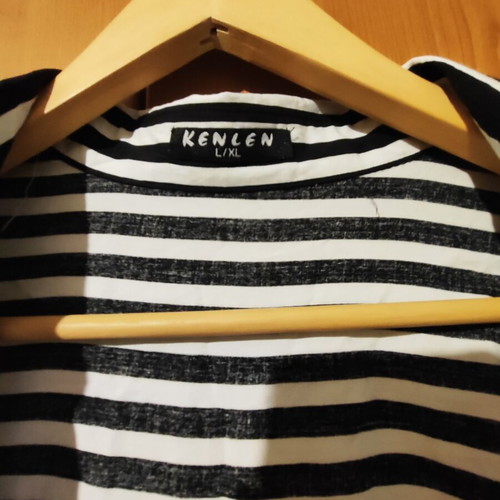 Long striped shirt black and white size L/XL like new