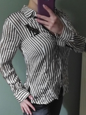 Women's shirt with unique patterns like new, size S