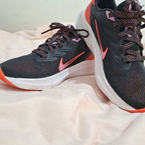 Nike Zoom Winflo 7 γυναικεία αθλητικά παπούτσια νούμερο 36 σαν καινούργιο