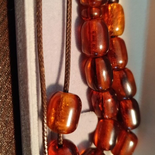 Komboloi handmade amber worry beads with silver clip and arabic tassel