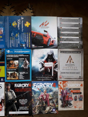 Collectible PS4 game leaflets