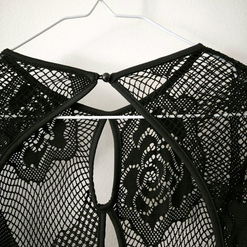 Shein lace mesh bodysuit new, red, size L