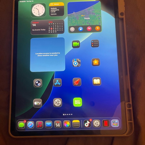iPad Pro 3rd generation 12.9 inch 64GB Space Grey like new
