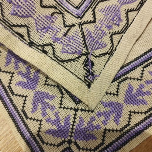 Handmade embroidery like new, set of 2 pieces