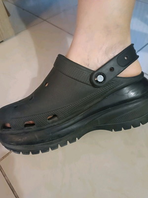 Crocs Platform Chunky Black sandals like new, size 39-40