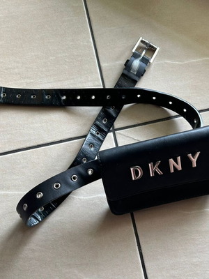 DKNY belt bag used, like new