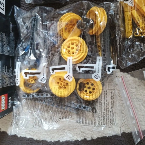 Lego Technic 8264 articulated truck new, complete set from 2009
