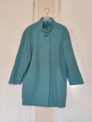 Women's vintage coat like new, green, size XXXL