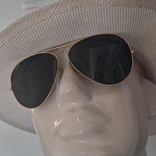 Ray Ban vintage large aviator sunglasses, black and gold