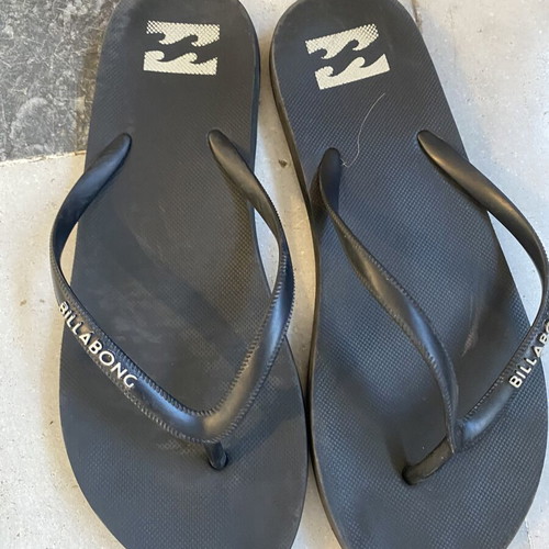 Billabong flip-flops used, size 39, black