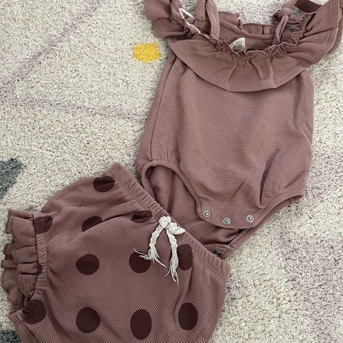 Summer baby clothes used, 9-12 months