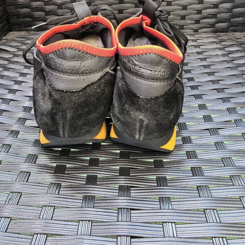 Balenciaga sneakers used, size 36, black
