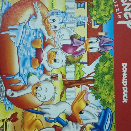 Donald Duck Puzzle 260 pieces like new