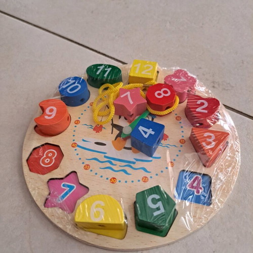 Wooden toy set 5 in 1 new for learning colors and shapes