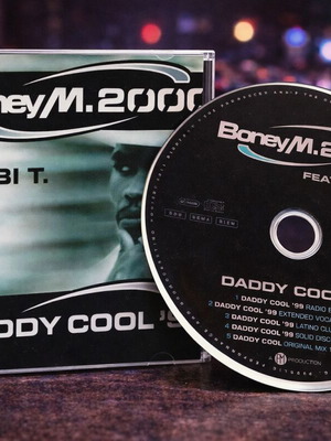 Boney M ft. Mobi T Daddy Cool 1999 CD употребяван, поп