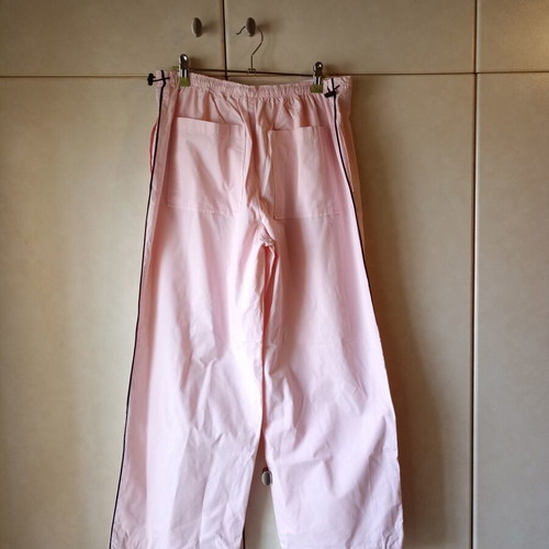 Stradivarius pink women's pants with side stripe, like new, size M