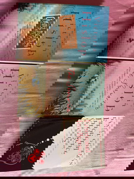 3 βιβλία