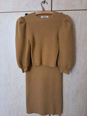 Glamorous knitted set size S, new, mustard color