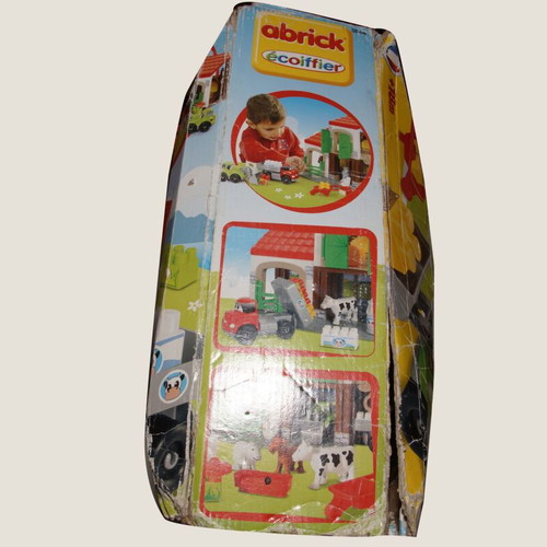 Abric-Ecoiffier farm blocks used with figures
