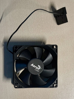 Case fan Aerocool 80mm σαν καινούργιο