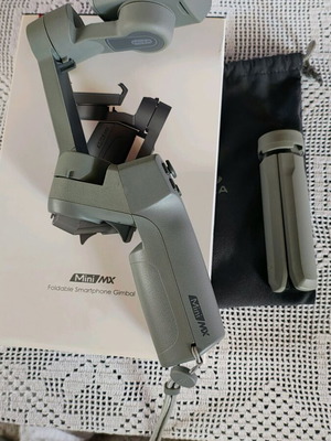 Gimbal σταθεροποιητής τριών αξόνων για smartphone σαν καινούργιο