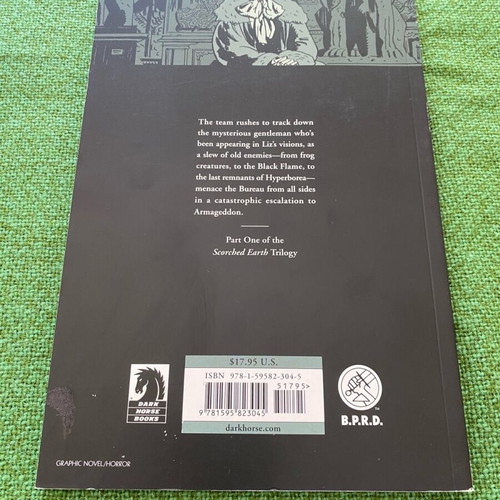 B.P.R.D. Vol. 10 The Warning like new, English