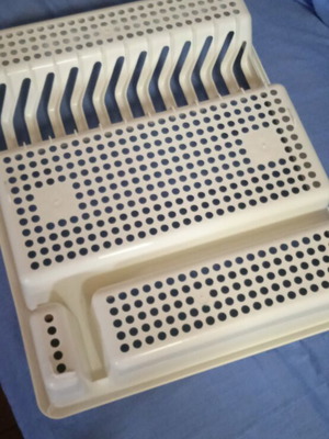 Dish rack, new, 44x36 cm