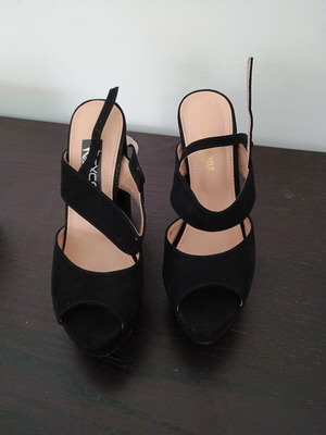 Γόβες γυναικείες Alta Moda μέγεθος 36 μεταχειρισμένες, μαύρες