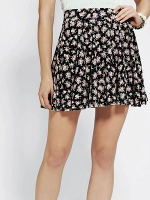 Φούστα Pink Woman καλοκαιρινή μίνι μεταχειρισμένη, μαύρη, μέγεθος S