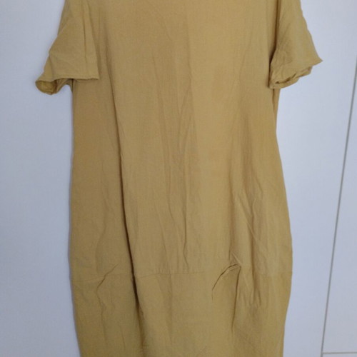 Yellow short-sleeve dress used, size L