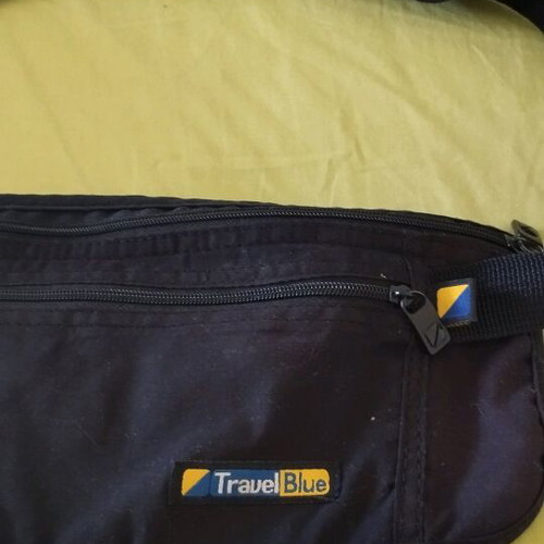Travel Blue waist bag like new, black