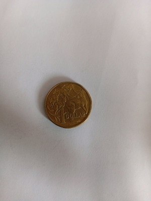 Coin with Queen Elizabeth used