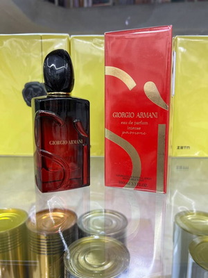 Armani Si Passione Intense perfume like new 100 ml