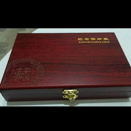 Wooden coin storage box 50 slots new