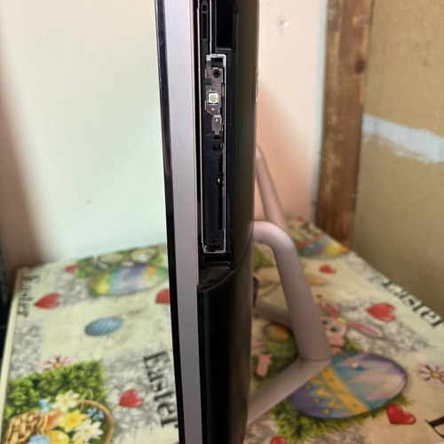 Lenovo C340 All-in-One 20” used, screen needs repair