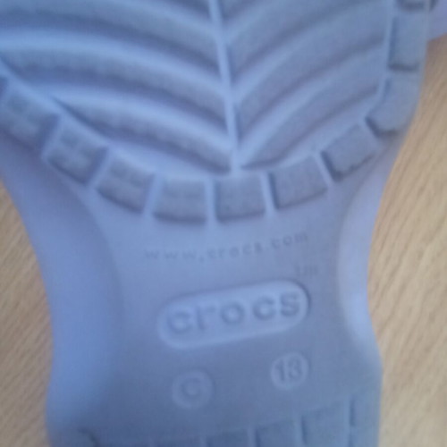 Crocs Baya Clog light purple clogs with embossed logo, size 30