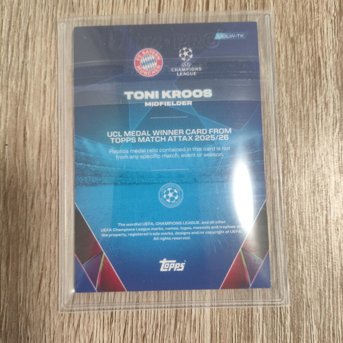 Topps UCL Medal Winner 2012/13 Toni Kroos with Ultra Pro Sleeve new