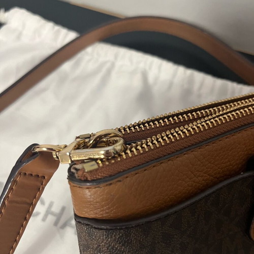 Michael Kors crossbody bag tan like new