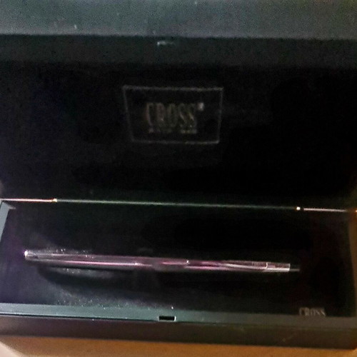 Gross pen like new in excellent condition