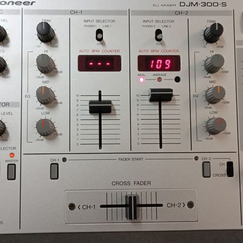Pioneer CMX-3000 double CD player and DJM-300-S mixer like new