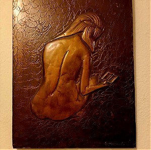 Γνήσια χαλκοτεχνια καλλιτέχη Ε.Φιλιππάκη με θέμα "Γυμνό" διαστάσεων περίπου 20εκ χ 30εκ.