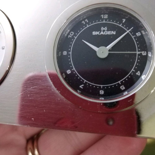Skagen table clock used, silver metal