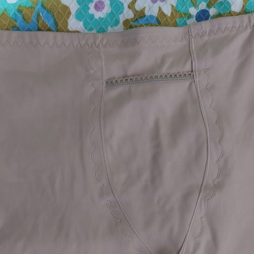 Bermuda shorts used, beige, size L to XXL