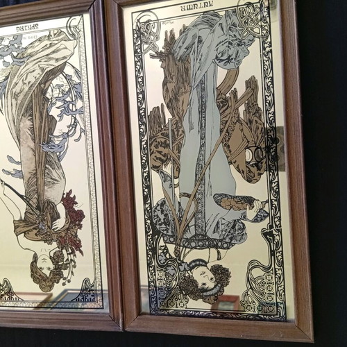 Mirror picture like new, set of 2 pieces 32.5/17.5 cm, wooden frames