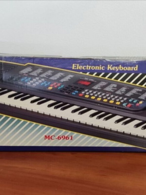 Medelli MC-6961 Portable Electronic Keyboard new