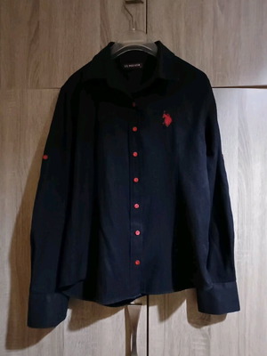 Women's black shirt used, size S