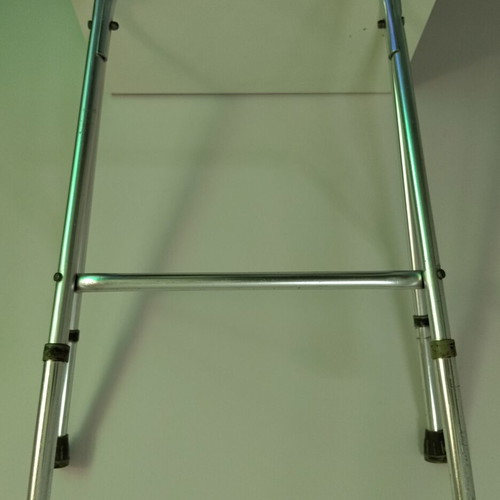 Aluminum Walker used for Elderly and Disabled