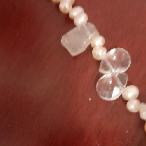 Necklace 60cm with freshwater pearls and opalites like new