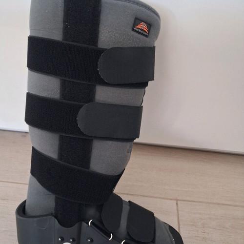 Walker Tall MB.6002 Ankle Brace Medical Brace like new