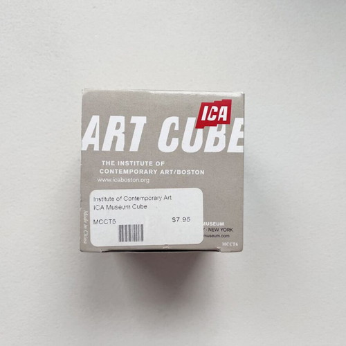 Art cube ICA Boston like new, cardboard